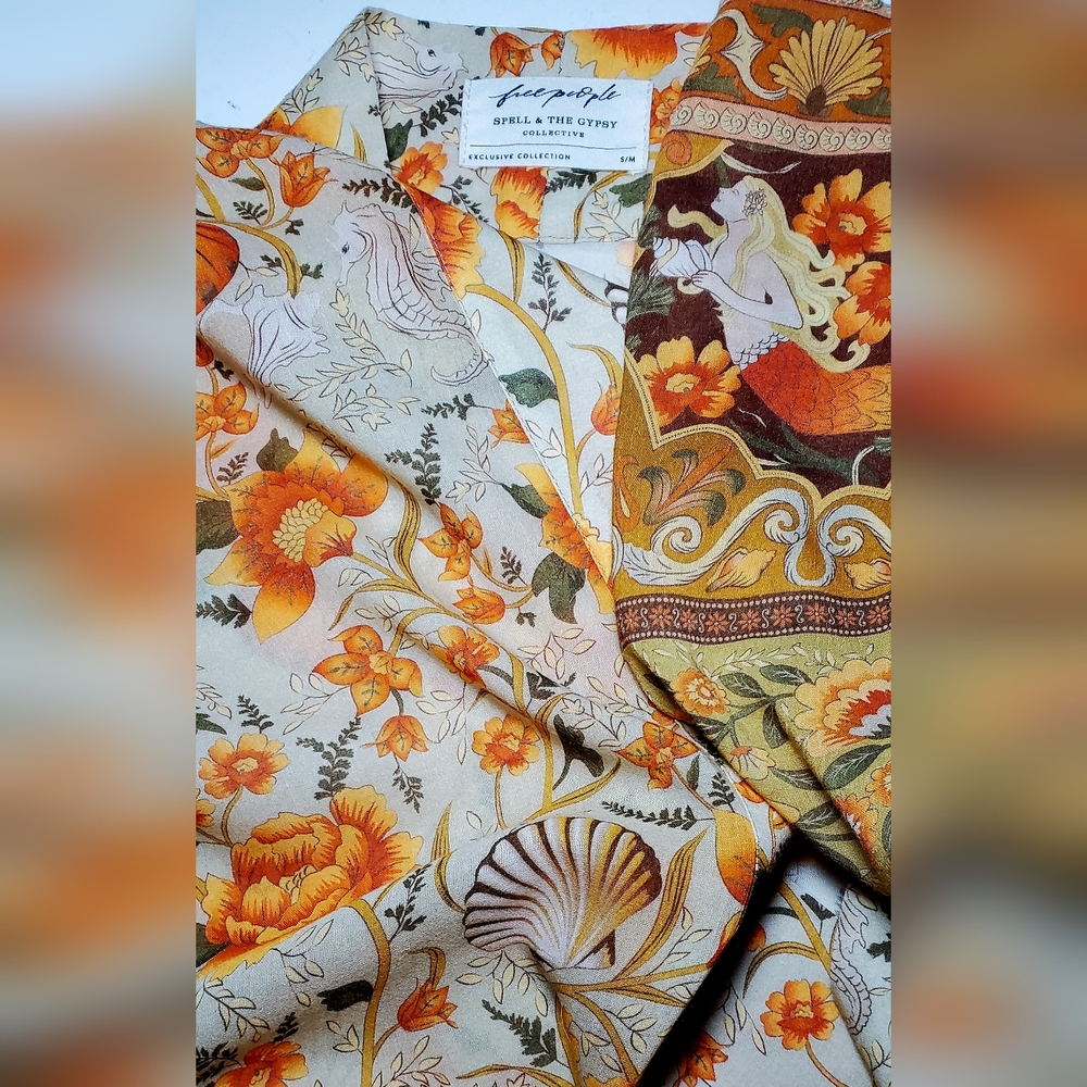 Spell & the Gypsy Free People MERMAID SEASHELL SEAHORSE Kimono Robe Duster S / M - Picture 8 of 9